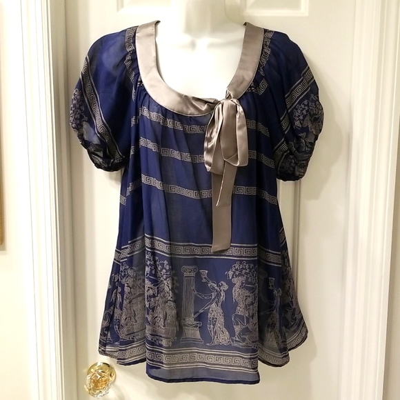 Voom by Joy Han Tops - VOOM by Joy Han Greek Statue Shirt